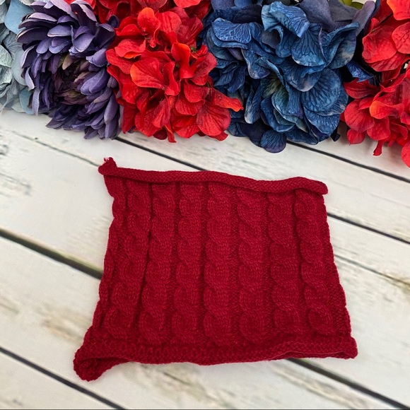 Infant/Baby Red Hat with Pom Pom & Ring Scarf - Picture 8 of 11